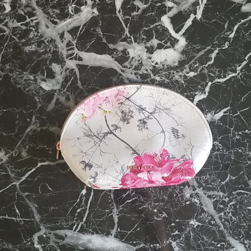 NWOT Ted Baker Makeup Bag